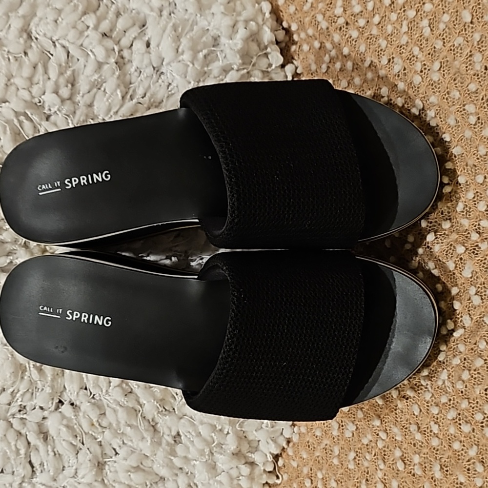 Call it Spring Sandals - Picture 13 of 16